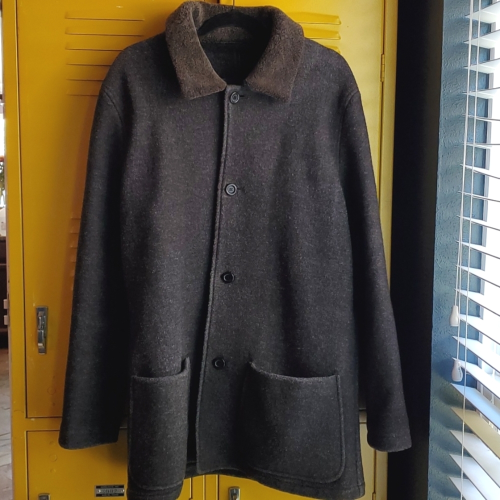 Robert Comstock Vertical wool coat